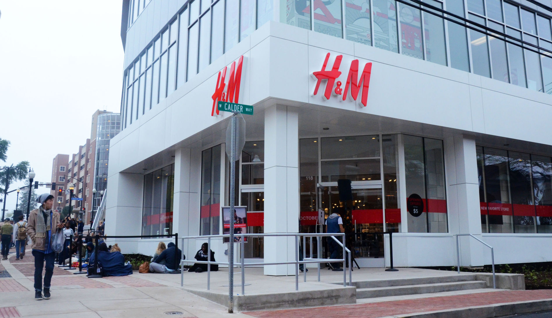 H&M Opening